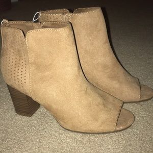 Old Navy Tan Ankle Booties